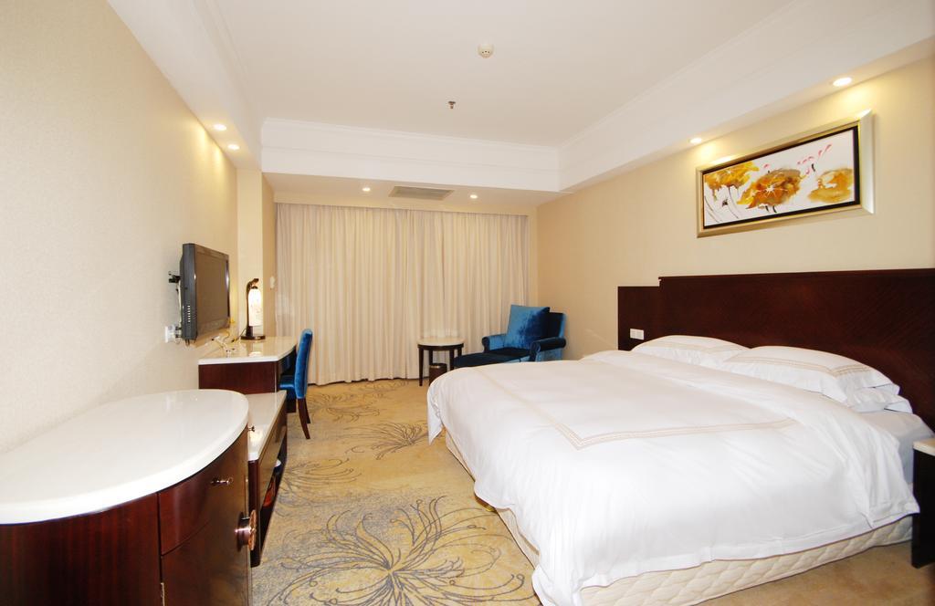 Overseas Chinese Friendship Hotel Canton Extérieur photo