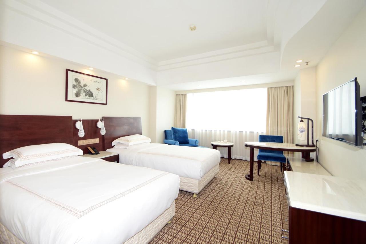 Overseas Chinese Friendship Hotel Canton Extérieur photo